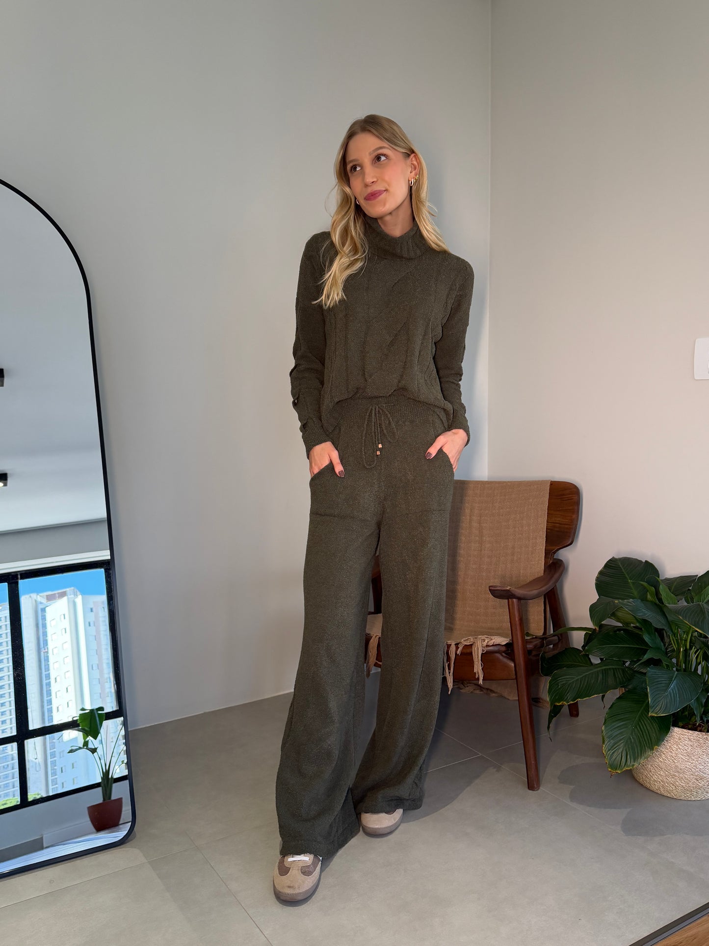 Conjunto Moka Verde Militar