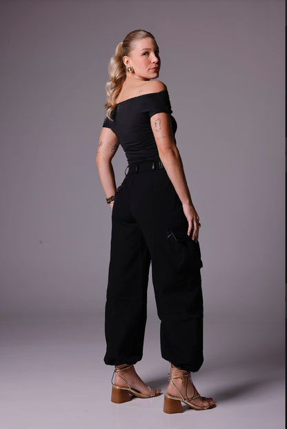 Calça Indonésia