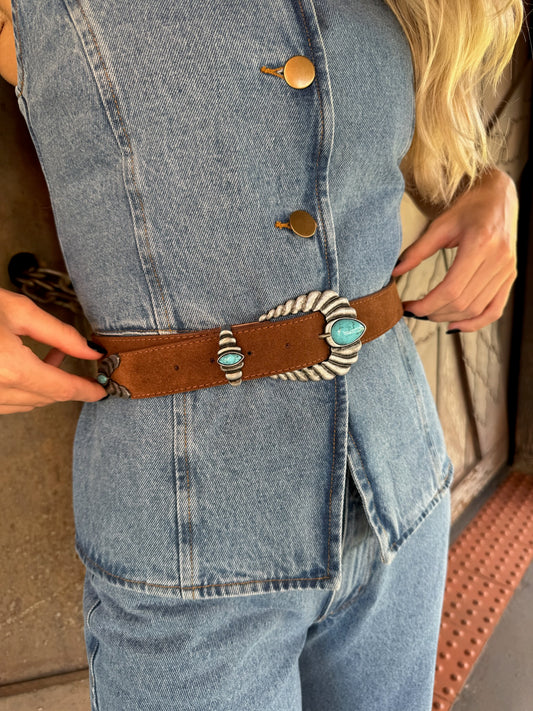 Cinto Camurça Detalhes Turquesa