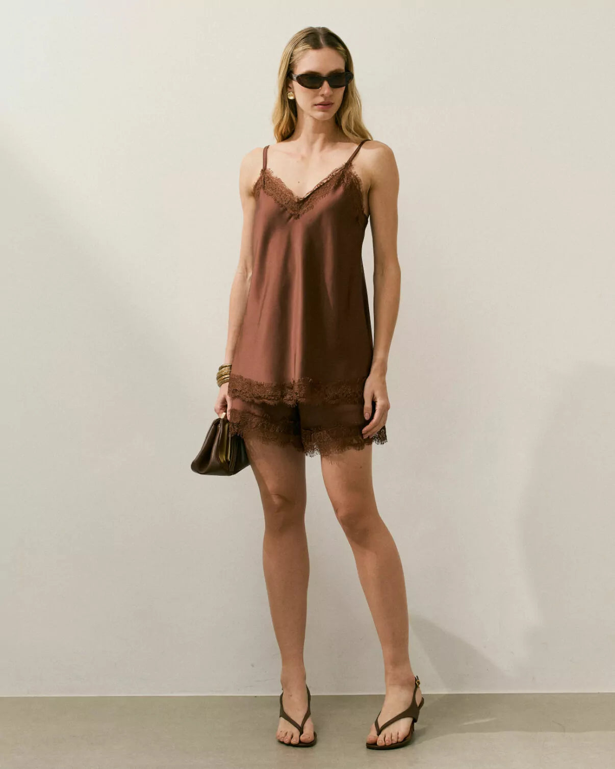 Blusa Acetinada Etiópia Marrom