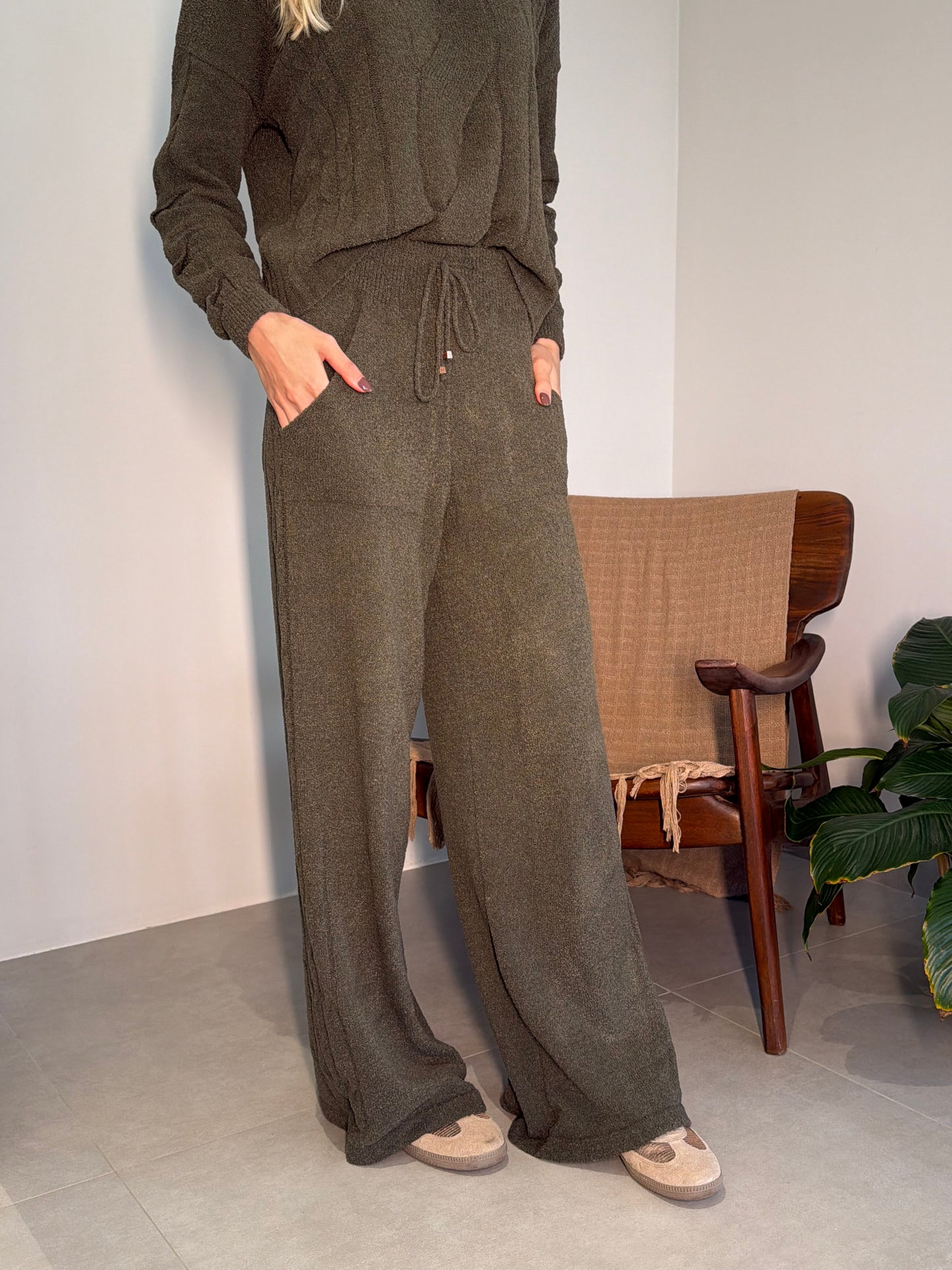 Conjunto Moka Verde Militar